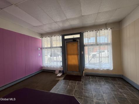 27 W Fulton Street Gloversville NY 12078