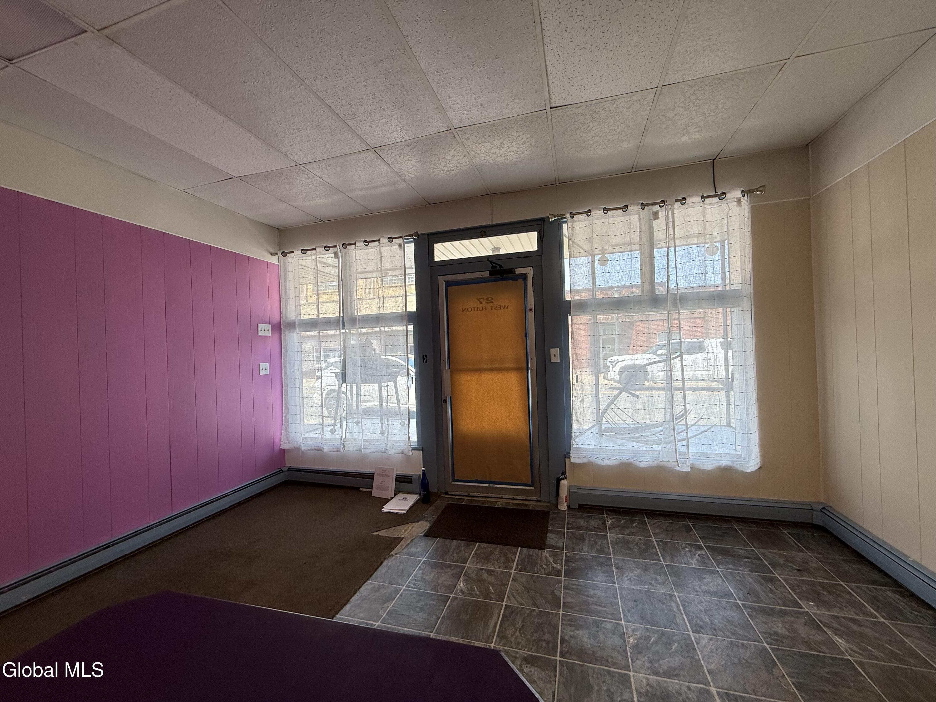 27 W Fulton Street Gloversville NY 12078