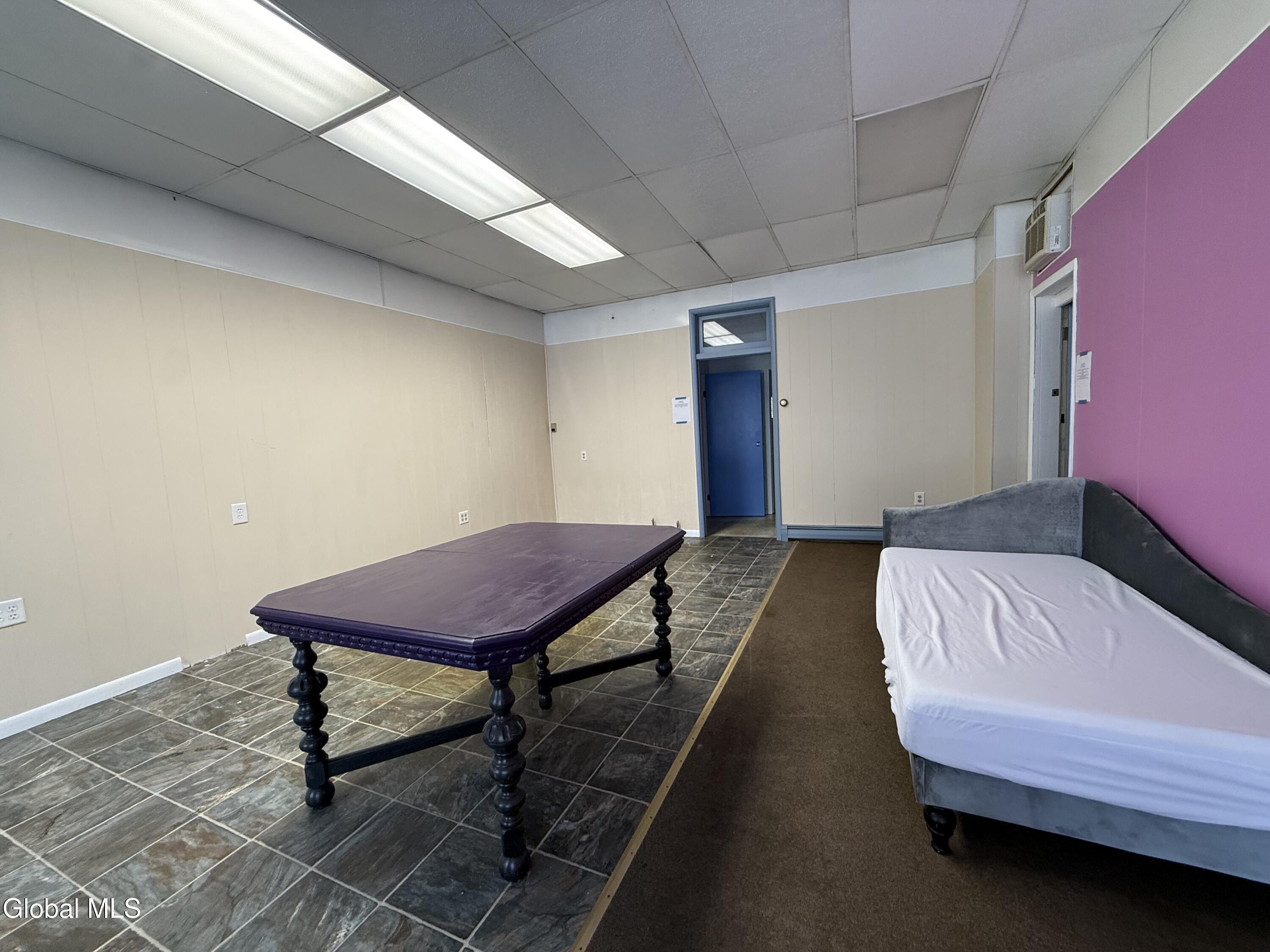 27 W Fulton Street Gloversville NY 12078
