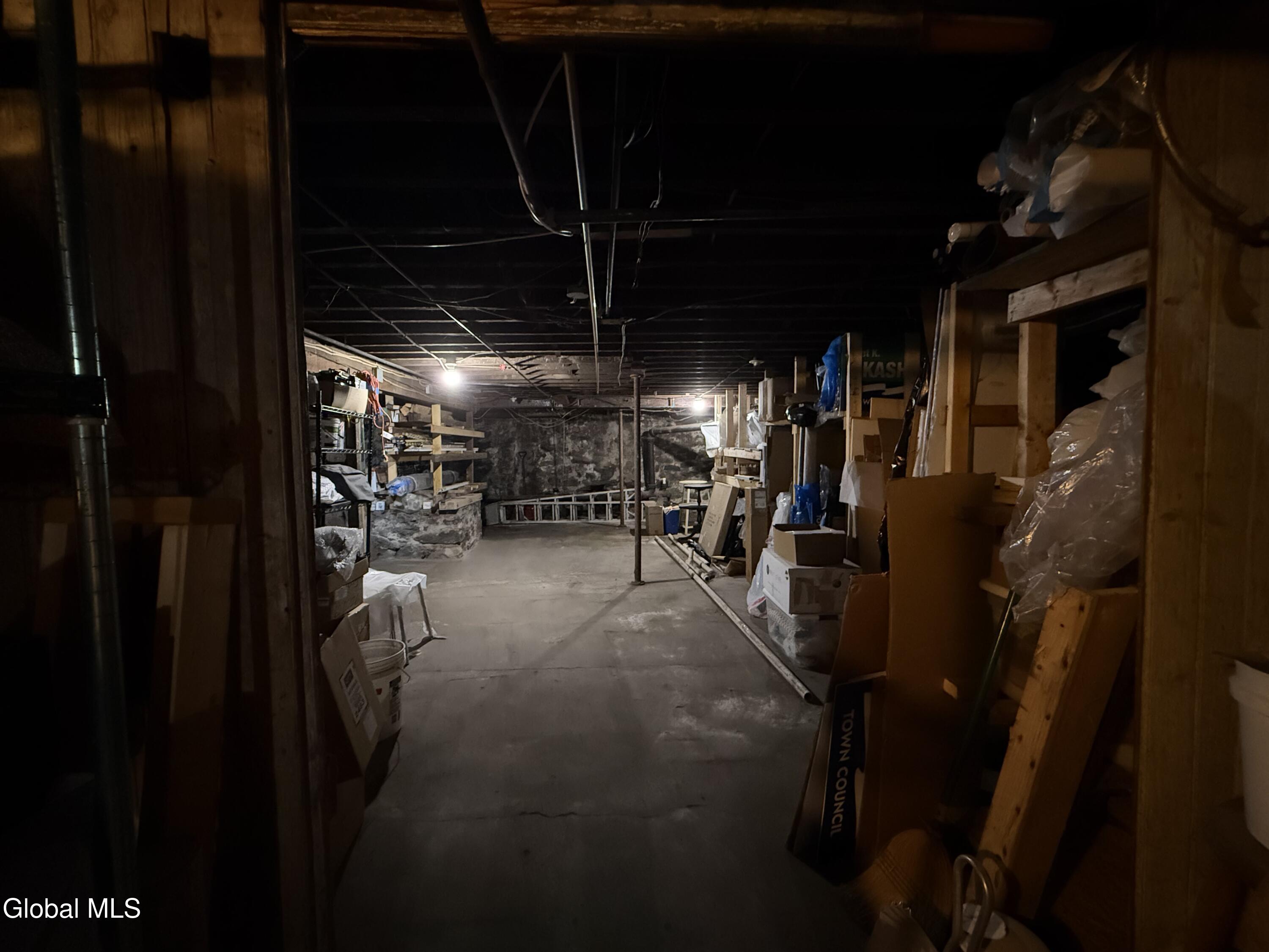 27 W Fulton Street Gloversville NY 12078