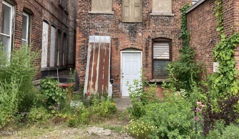 27 W Fulton Street Gloversville NY 12078