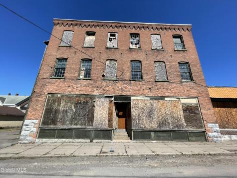 10 Leonard Street Amsterdam NY 12010