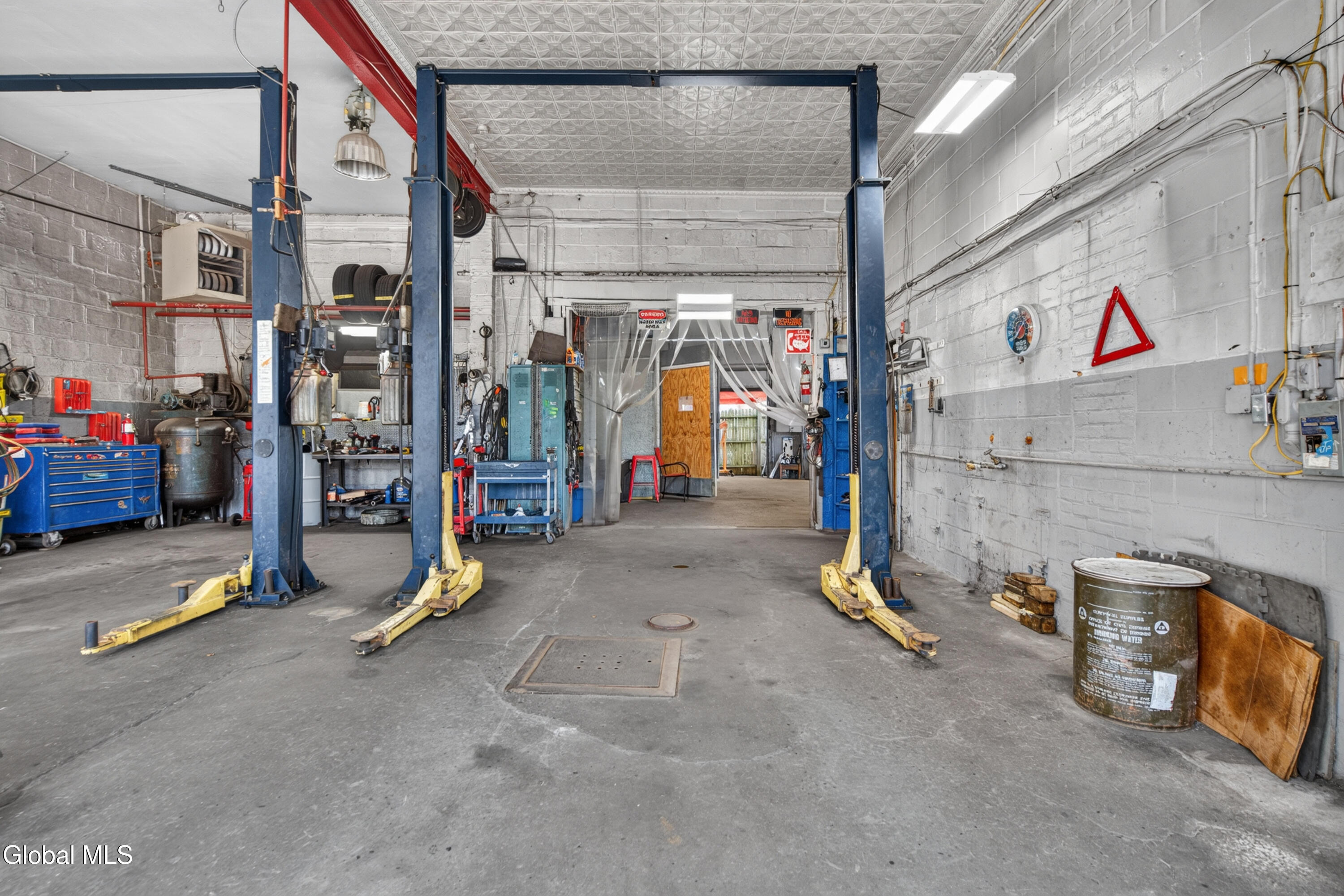 885 Strong Street Schenectady NY 12307