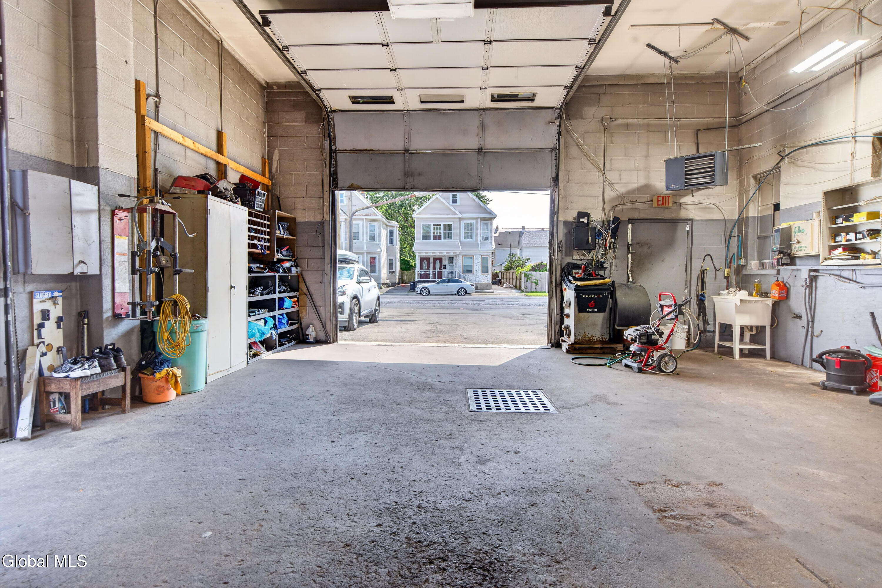 885 Strong Street Schenectady NY 12307