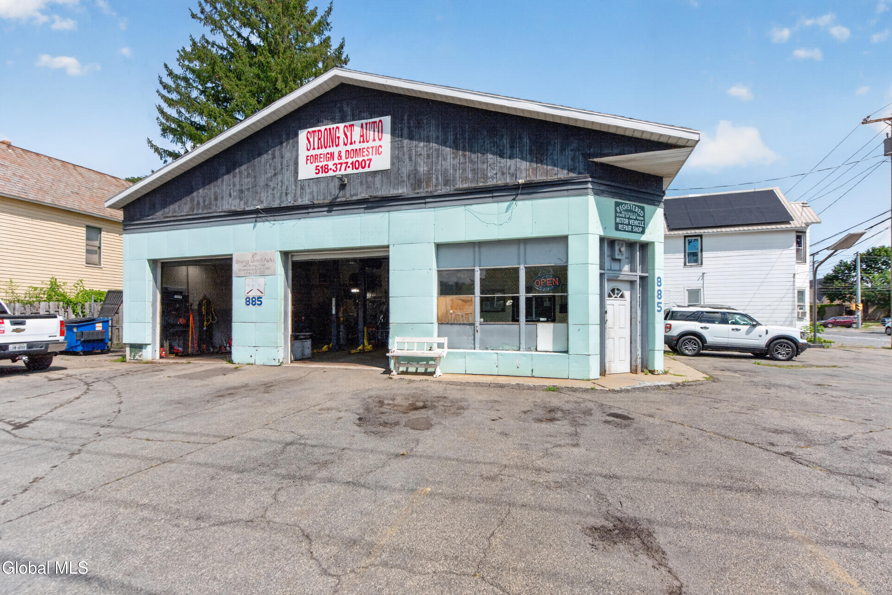 885 Strong Street Schenectady NY 12307
