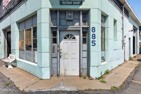 885 Strong Street Schenectady NY 12307