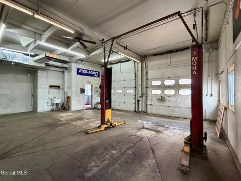 2124 Us-9 Lake George NY 12845