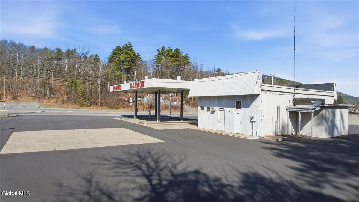 2124 Us-9 Lake George NY 12845