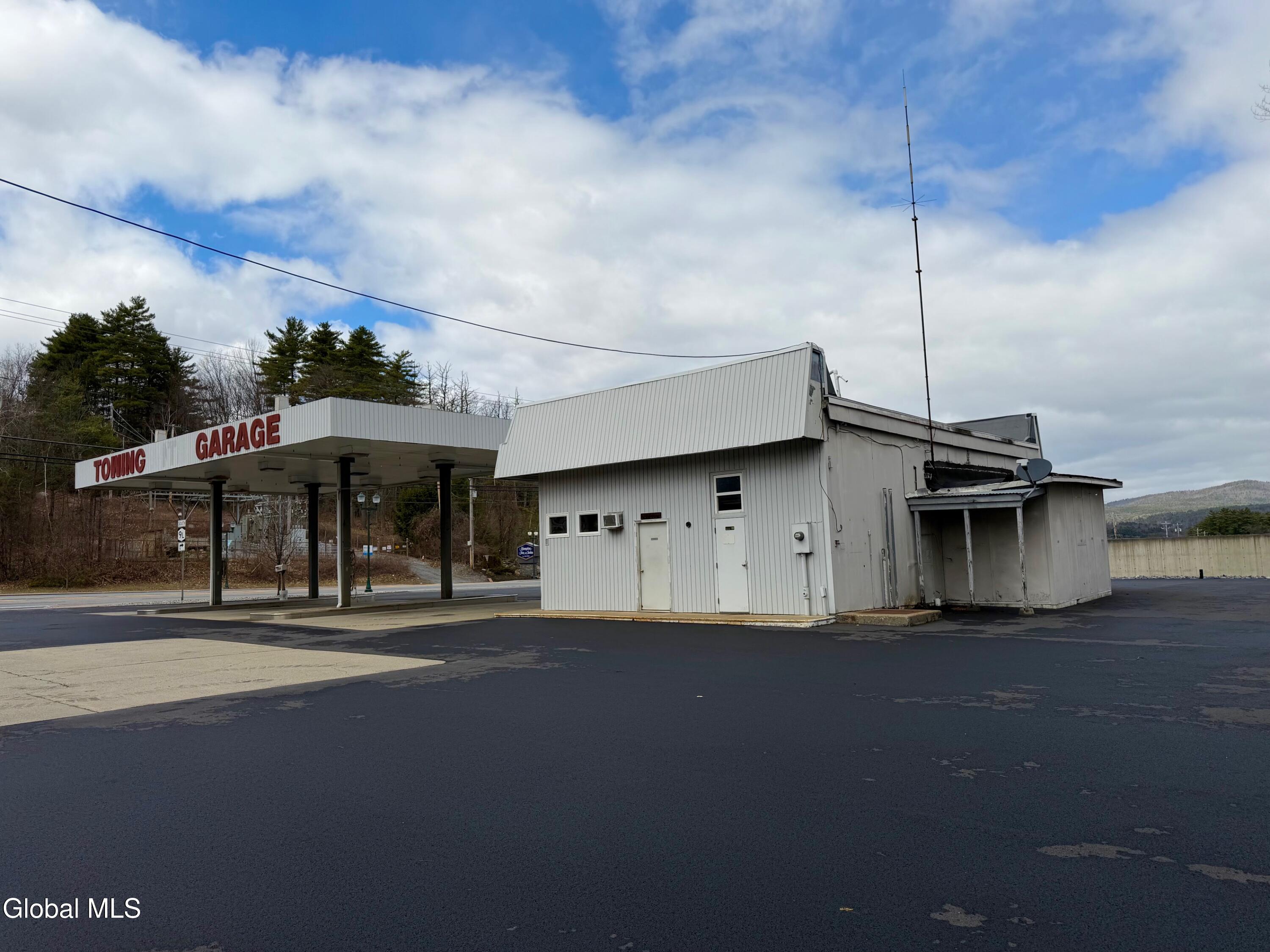 2124 Us-9 Lake George NY 12845