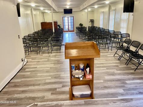 870 Albany Street Schenectady NY 12307