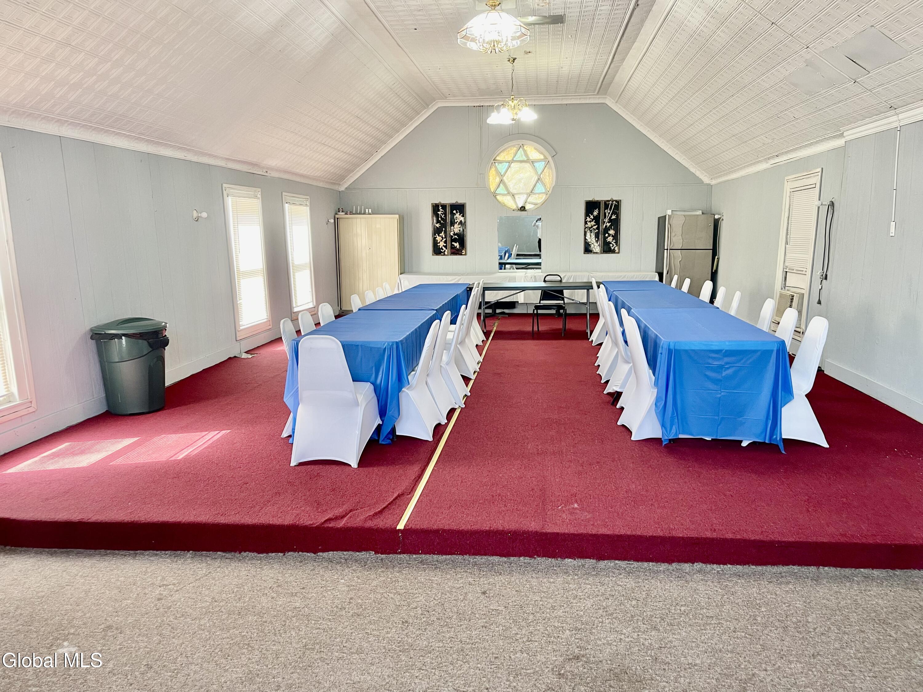 870 Albany Street Schenectady NY 12307