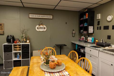 6382 U.s. 9 Chestertown NY 12817