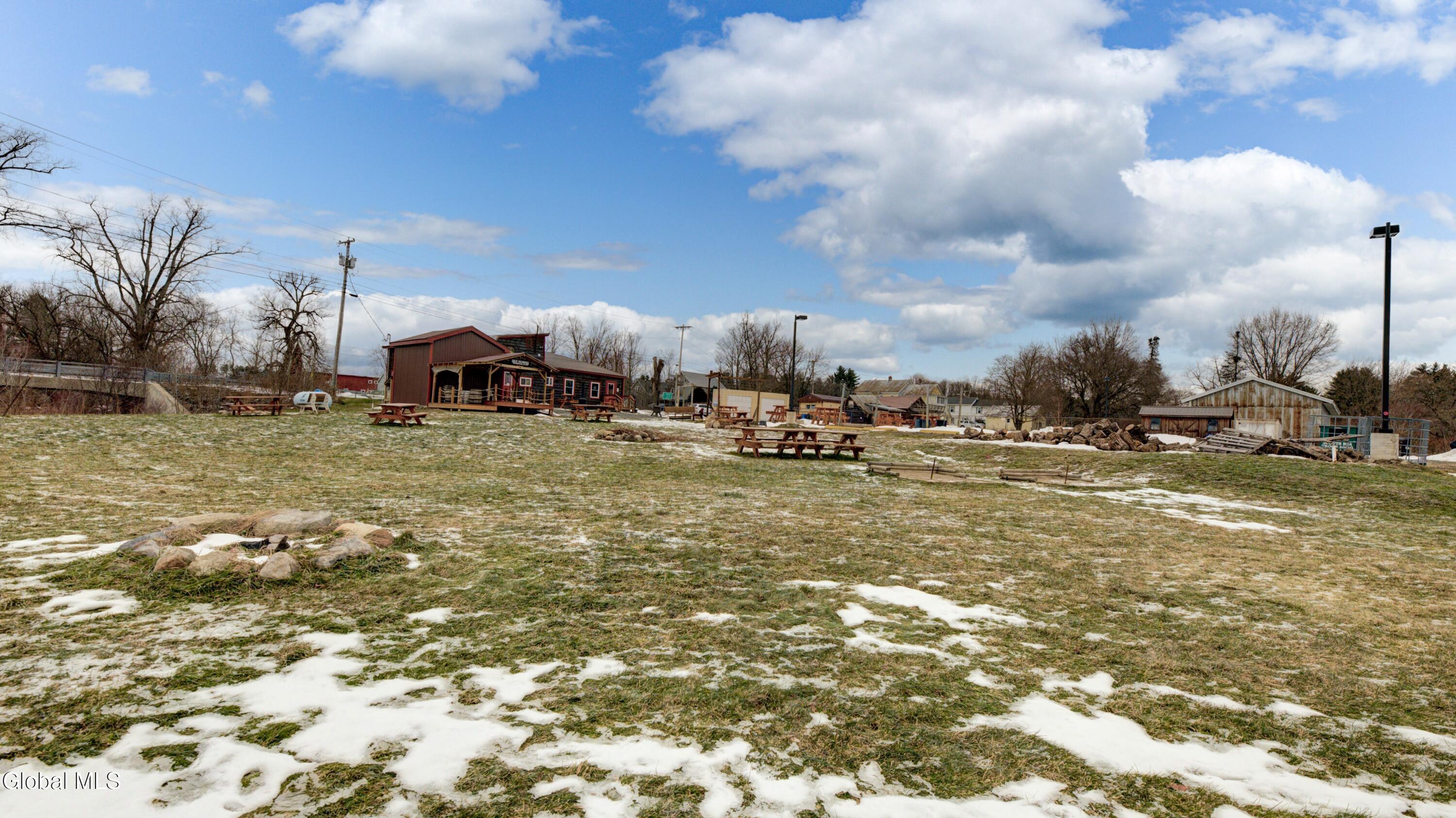 3647 Ny-30 Broadalbin NY 12025