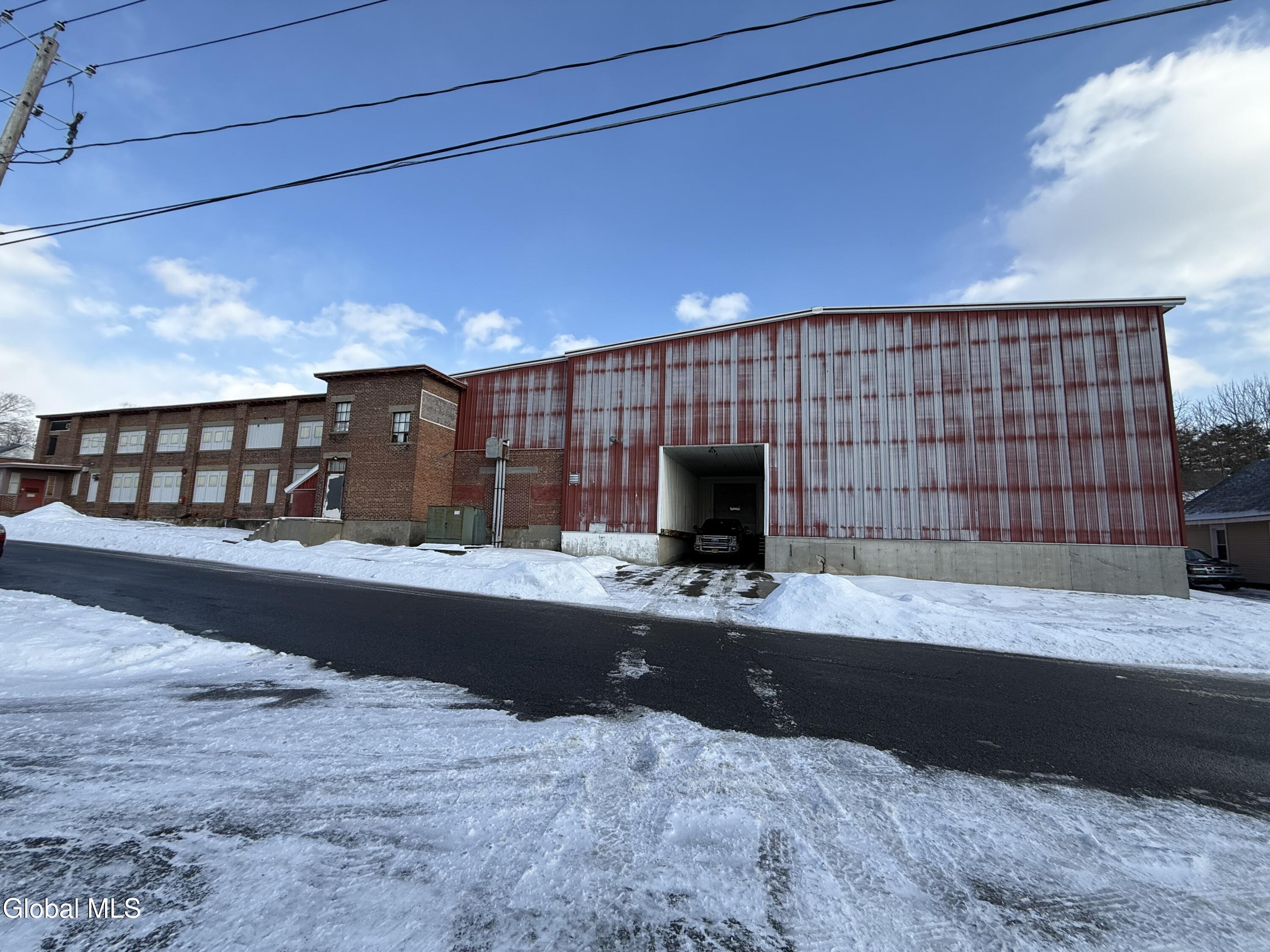 18 Glenwood Avenue Gloversville NY 12078