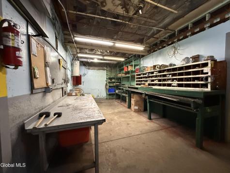 18 Glenwood Avenue Gloversville NY 12078
