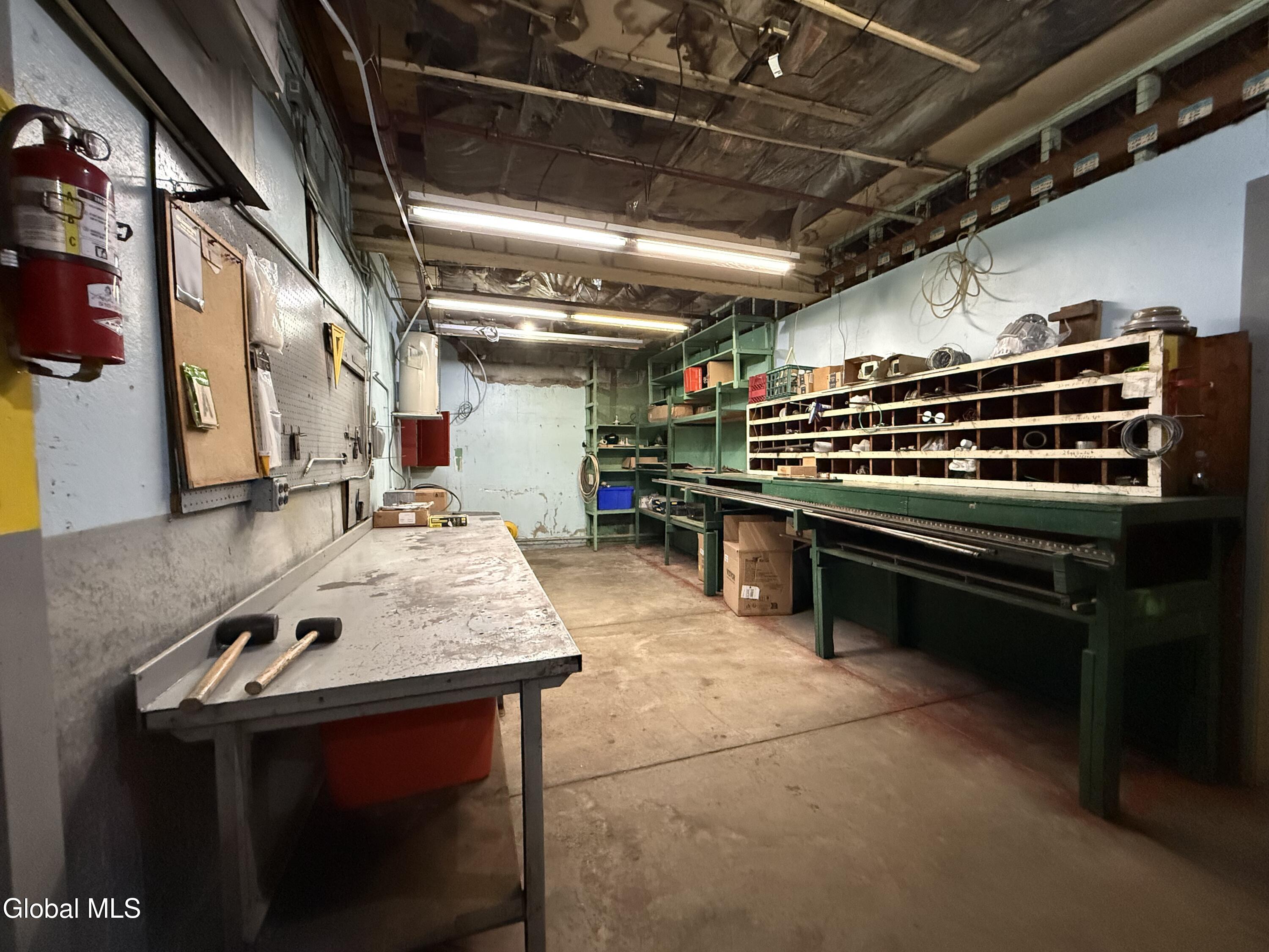 18 Glenwood Avenue Gloversville NY 12078