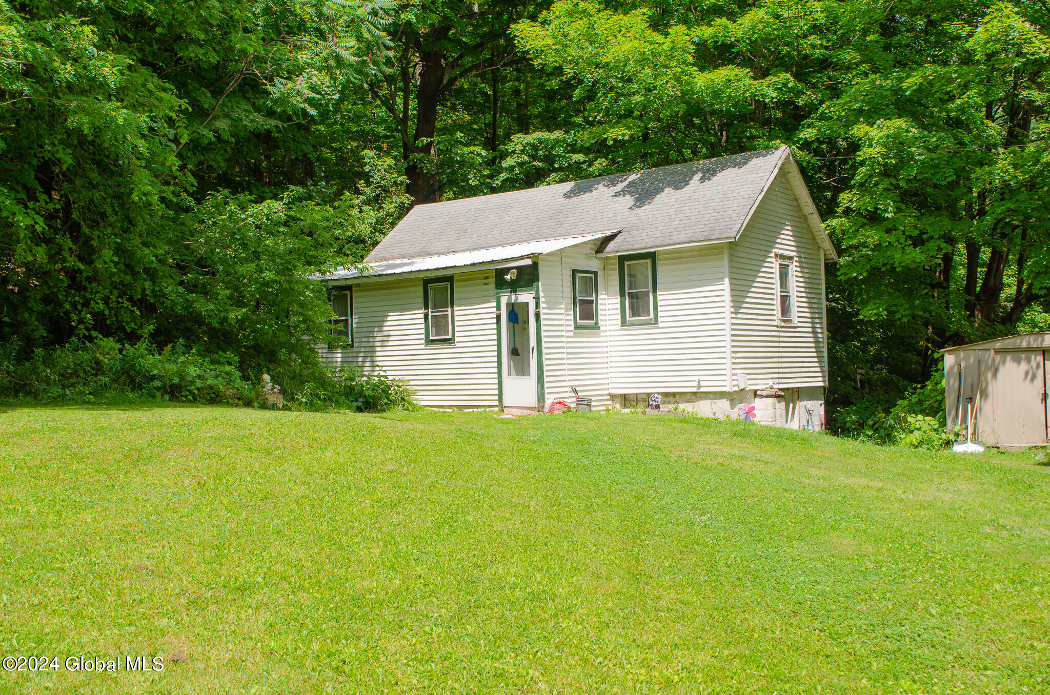 1620 Columbia Turnpike Castleton NY 12033
