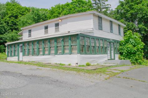1620 Columbia Turnpike Castleton NY 12033