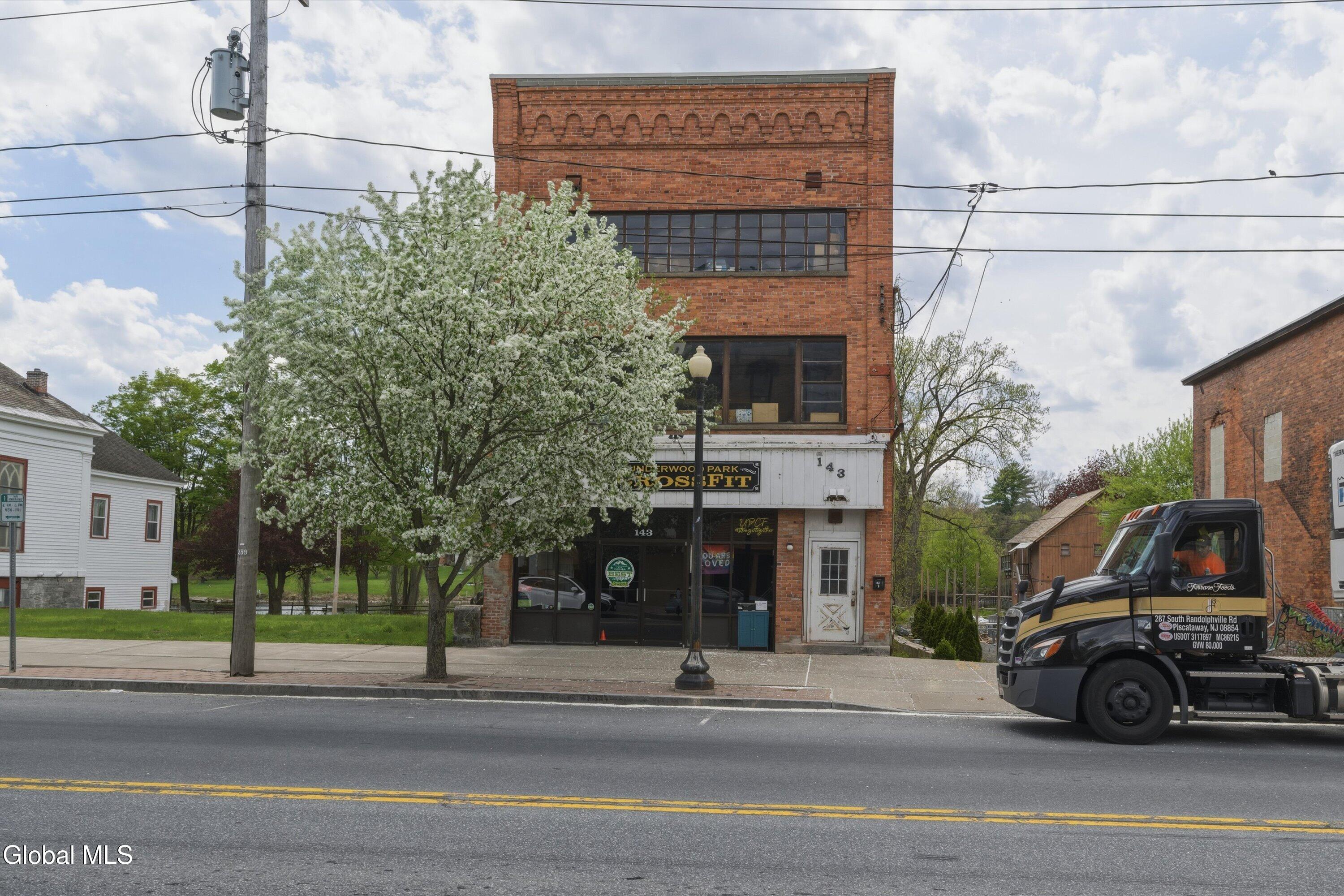 143 Broadway Fort Edward NY 12828