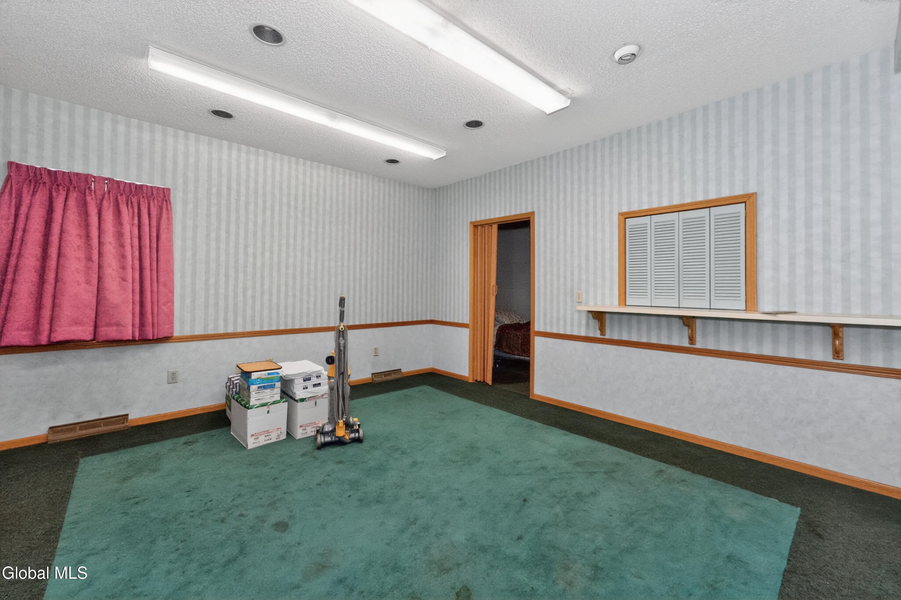 6 Walker Way Albany NY 12205