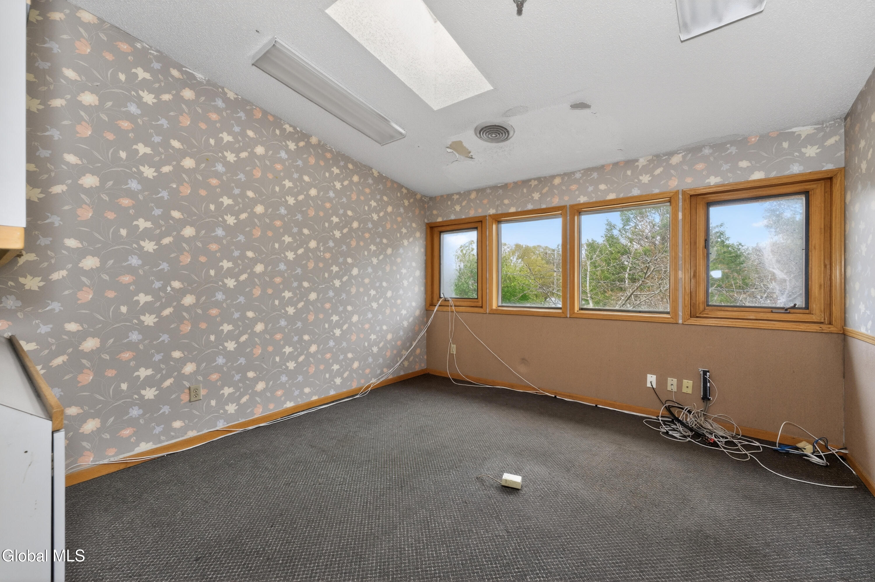 6 Walker Way Albany NY 12205