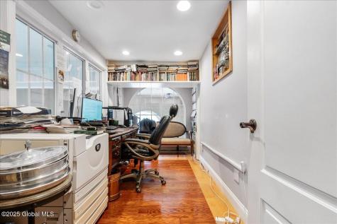 281 Washington Avenue Albany NY 12206