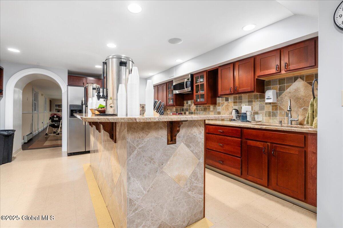 281 Washington Avenue Albany NY 12206