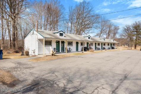 1049 River Road Selkirk NY 12158