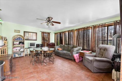1049 River Road Selkirk NY 12158