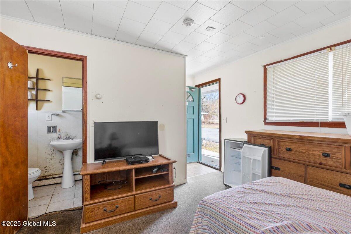 1049 River Road Selkirk NY 12158