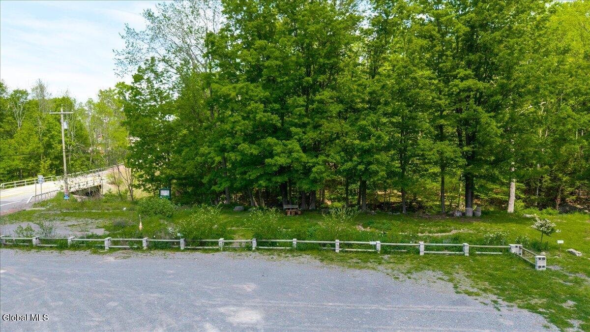 7134 Ny-66 East Nassau NY 12062