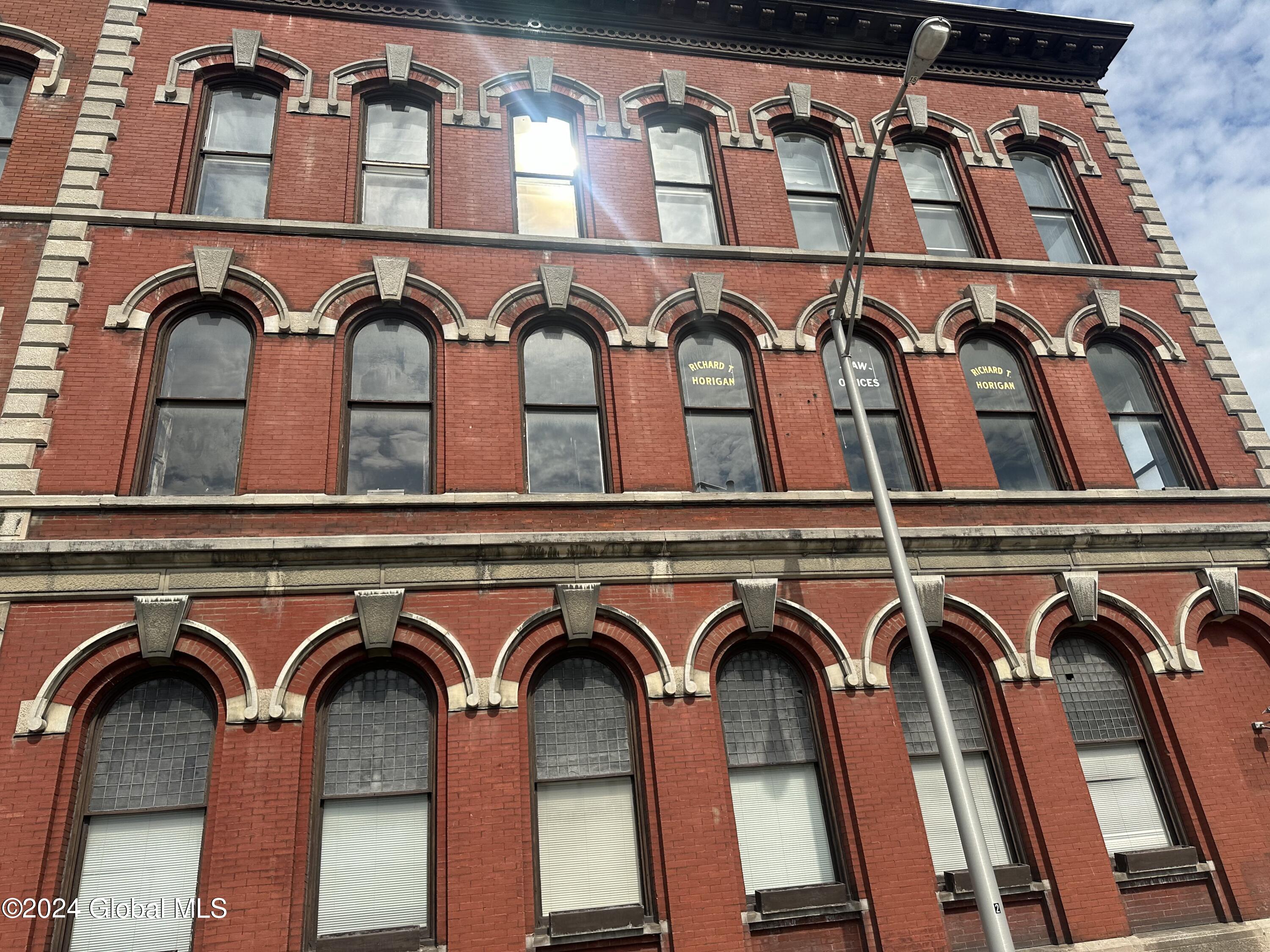 49 E Main Street Amsterdam NY 12010