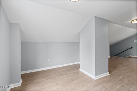 2639 Guilderland Avenue Rotterdam NY 12306