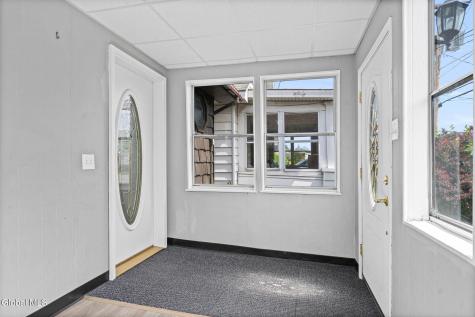 2639 Guilderland Avenue Rotterdam NY 12306