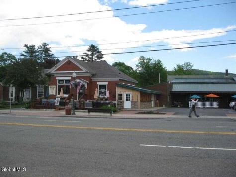 320 & 326 Canada Street Lake George NY 12845
