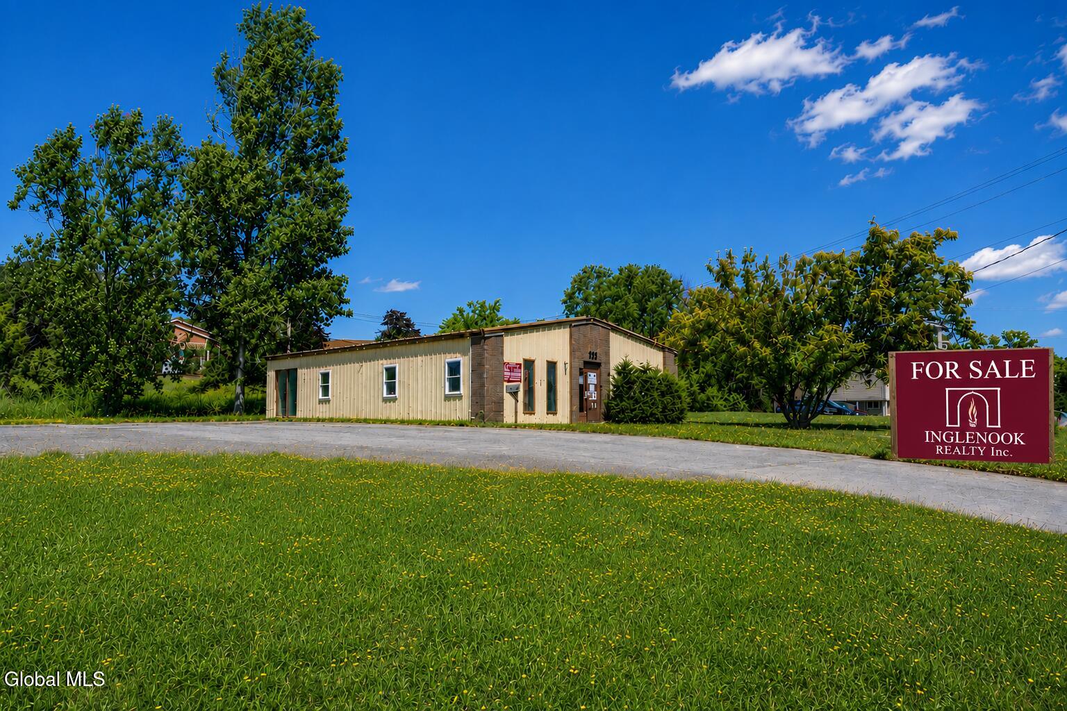 111 S Comrie Avenue Johnstown NY 12095
