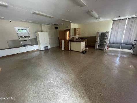 18223 Ny-22 Berlin NY 12022