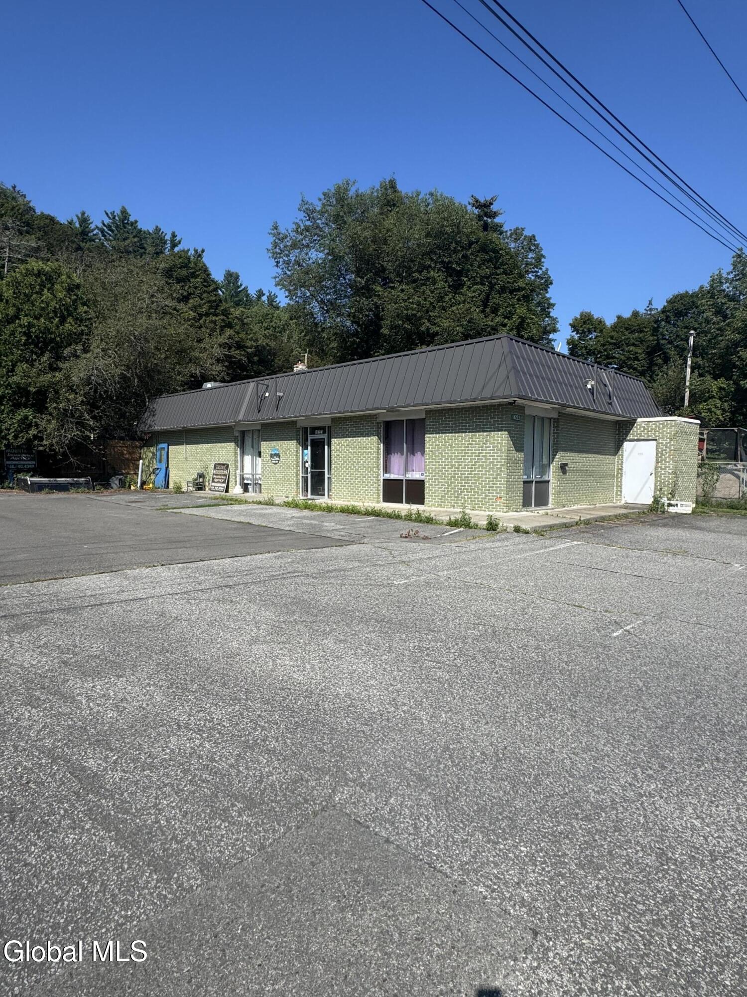 18223 Ny-22 Berlin NY 12022