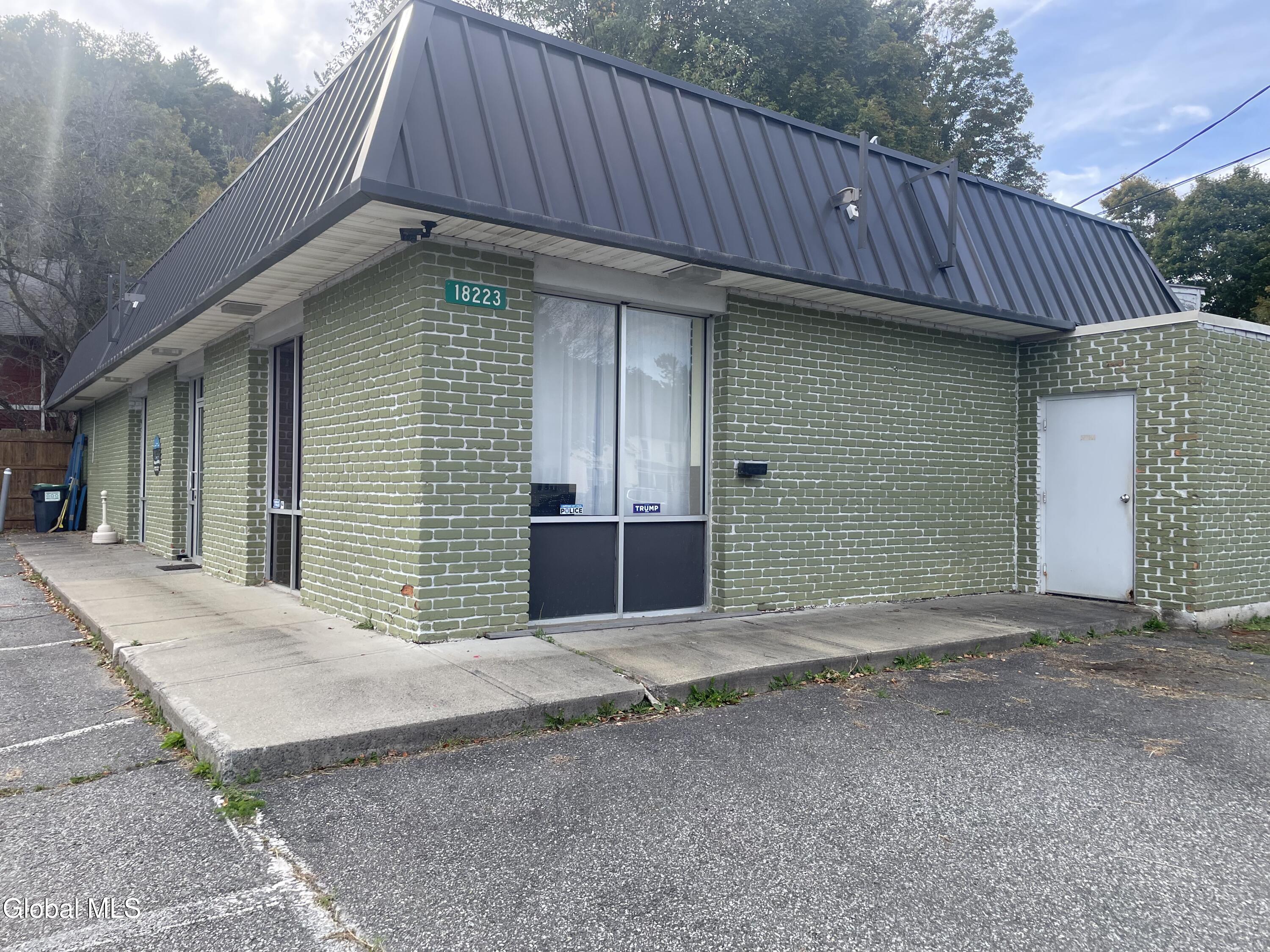 18223 Ny-22 Berlin NY 12022