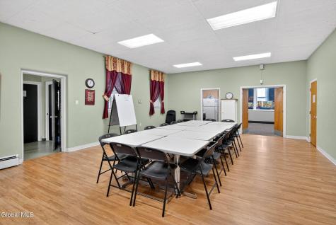 585 Central Avenue Albany NY 12206