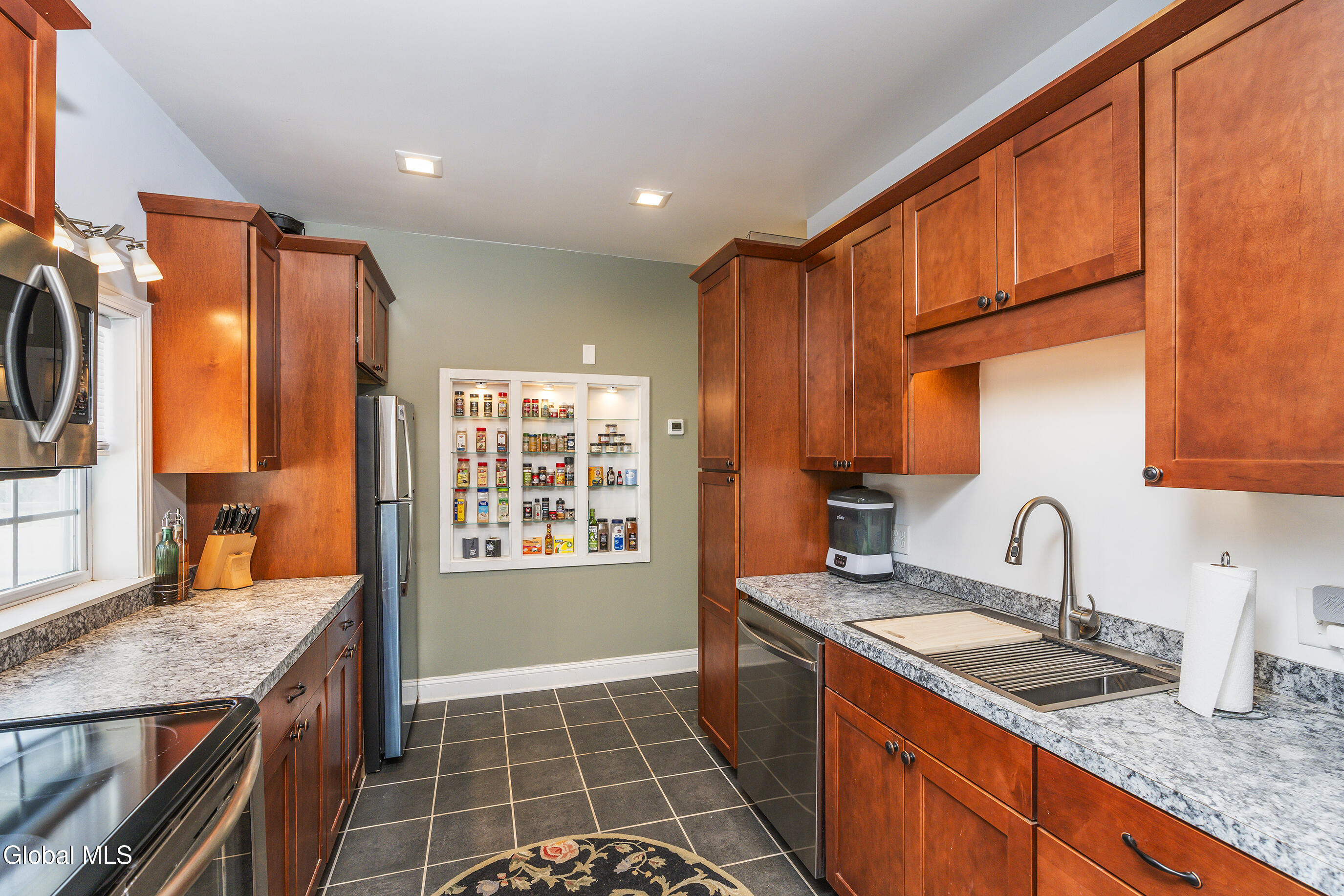 4119 Nys Rt 9n Greenfield Center NY 12833