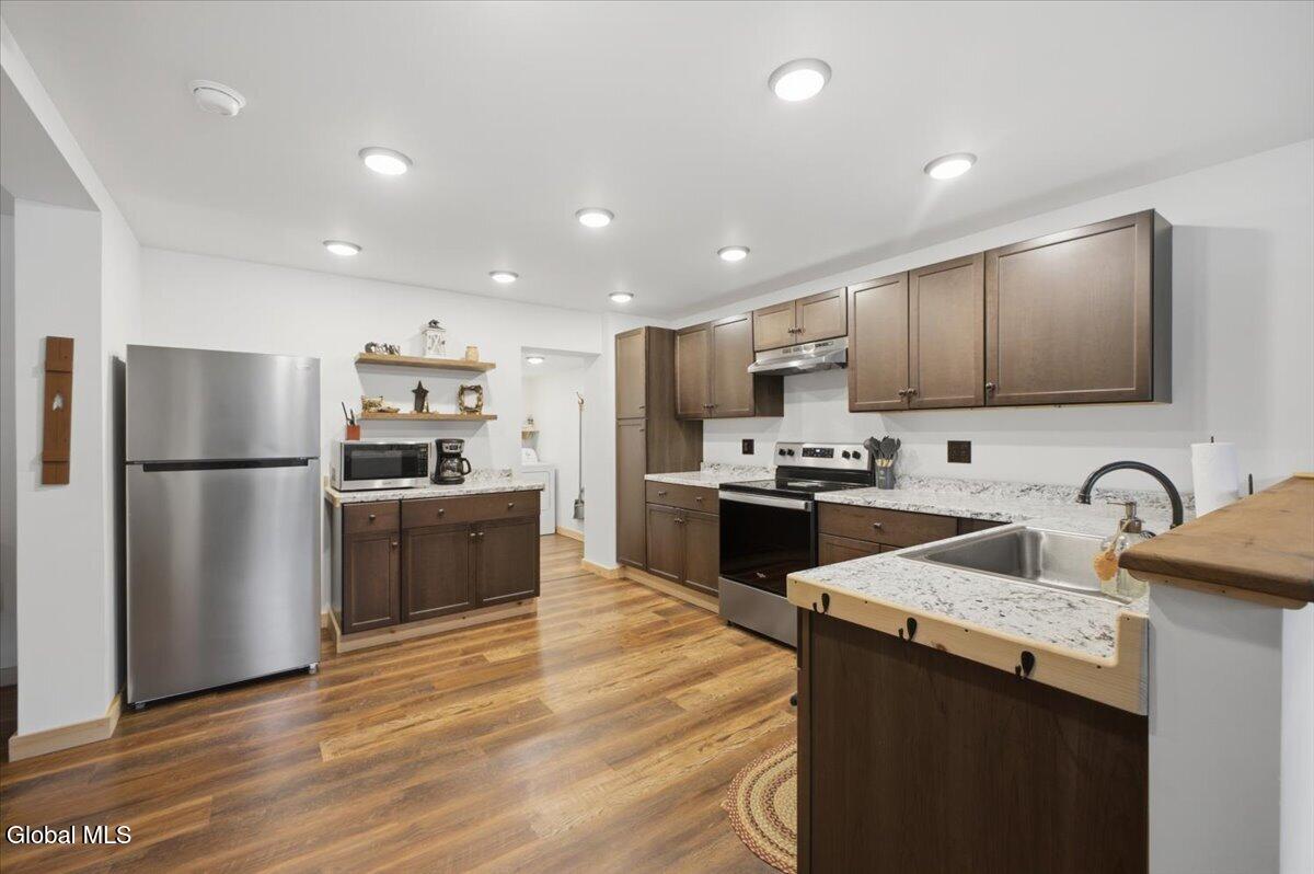 6275 New York 30 Indian Lake NY 12842