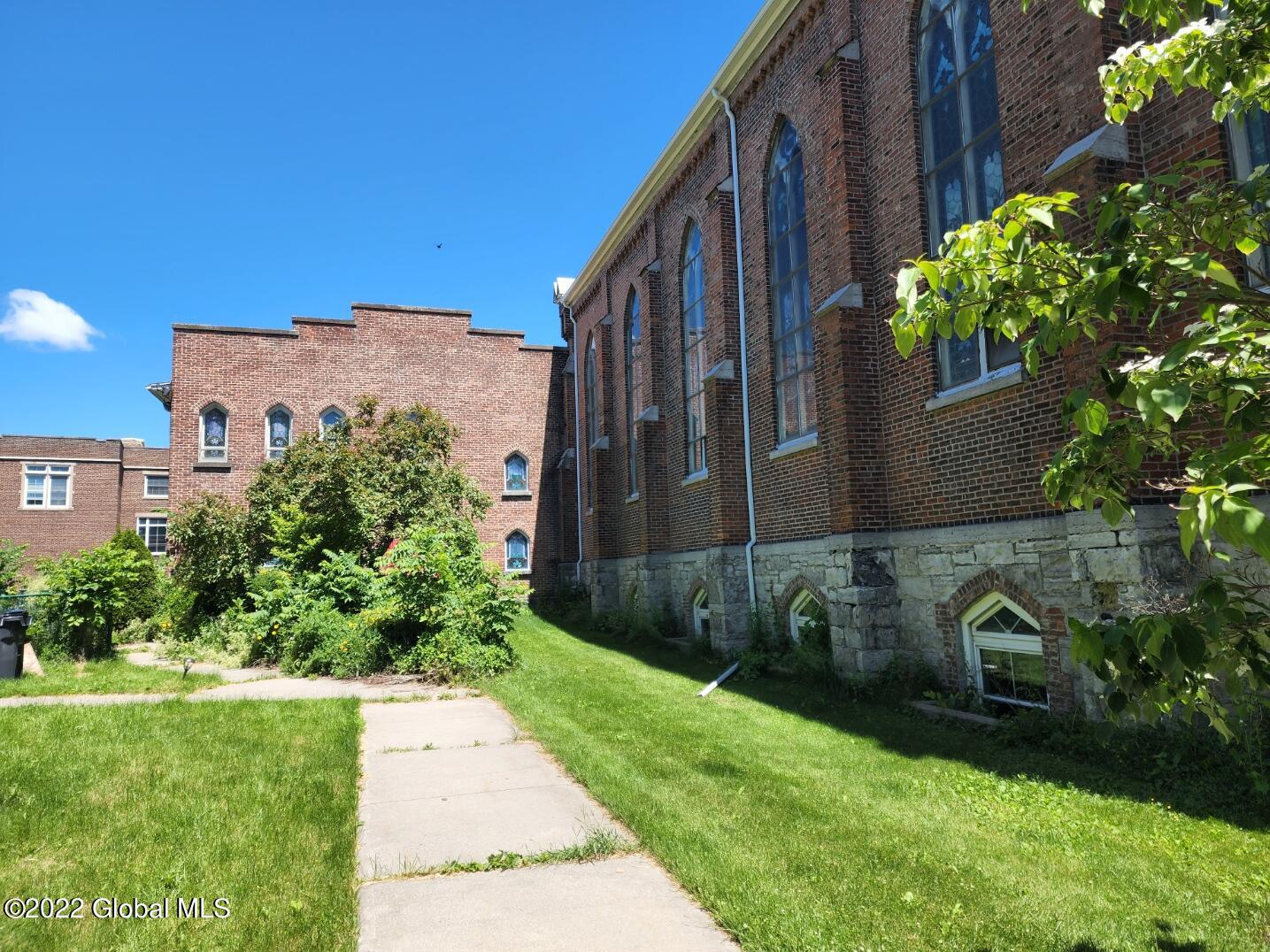 615 E Main Street Cobleskill NY 12043