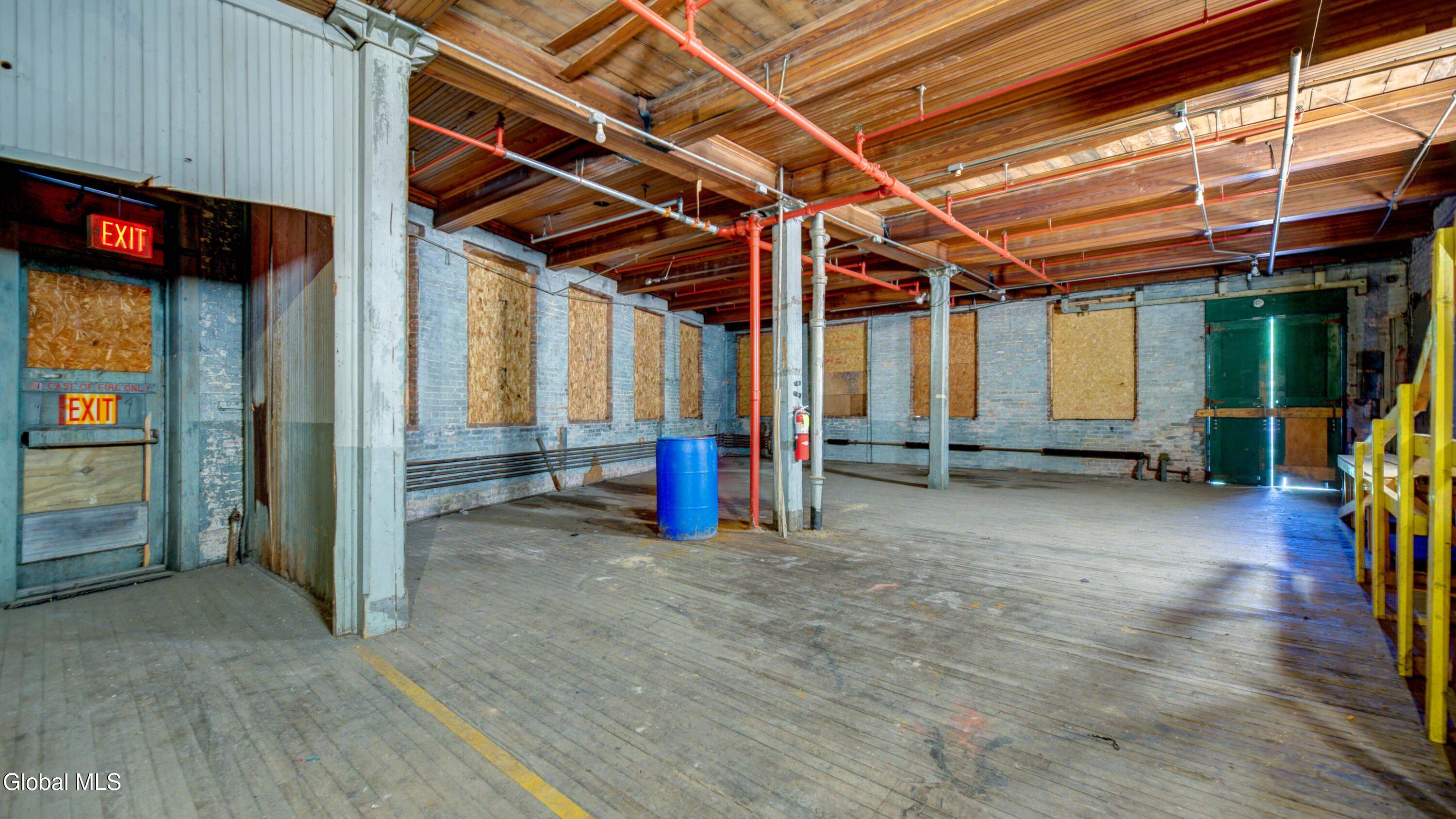 6 W Pine Street Gloversville NY 12078
