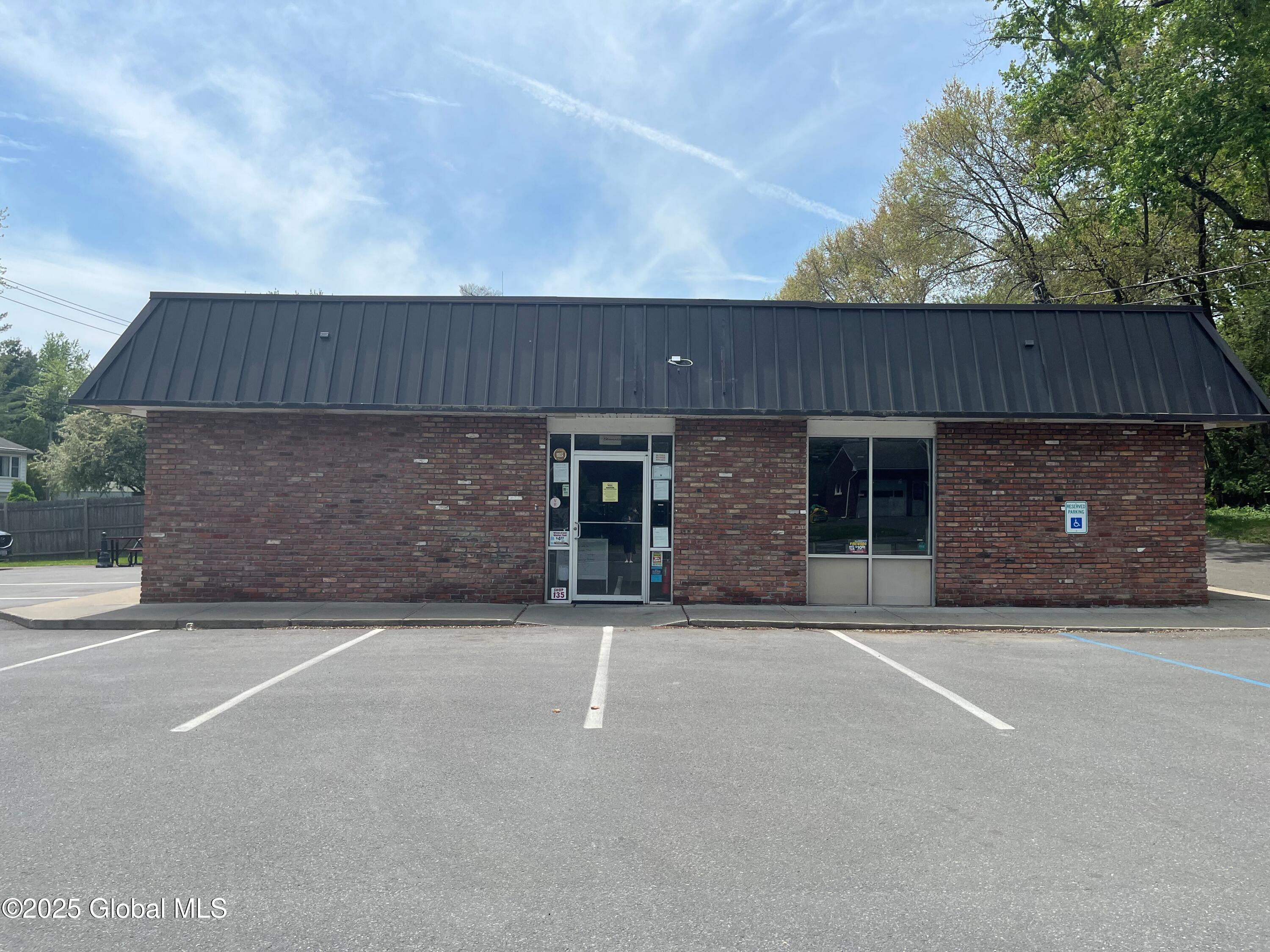 4240 Consaul Road Schenectady NY 12304