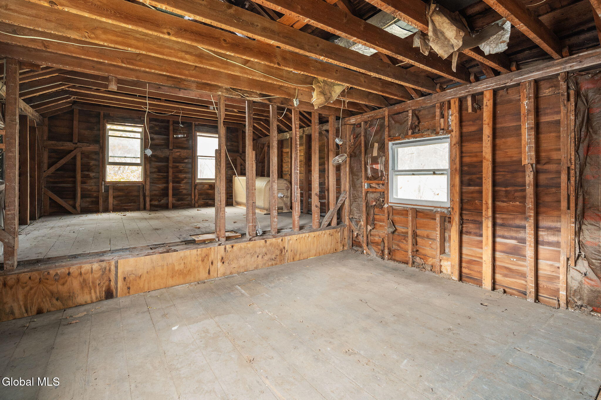 1335 New York 30a Sloansville NY 12160
