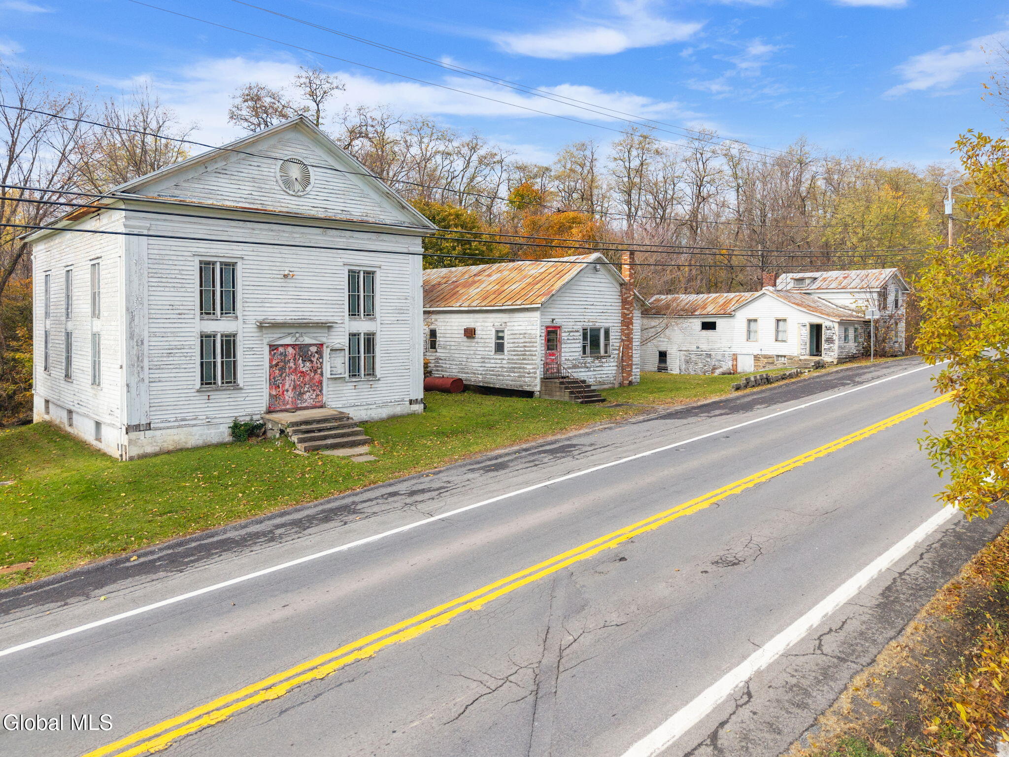 1335 New York 30a Sloansville NY 12160