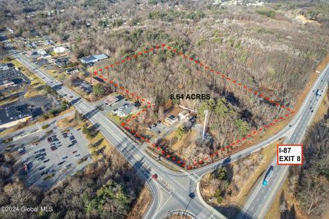 1525 Crescent Road Clifton Park NY 12065