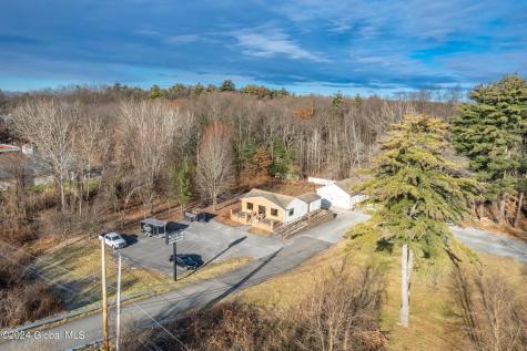 1525 Crescent Road Clifton Park NY 12065