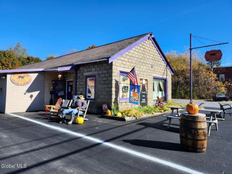 98 West Main Street Cambridge NY 12816
